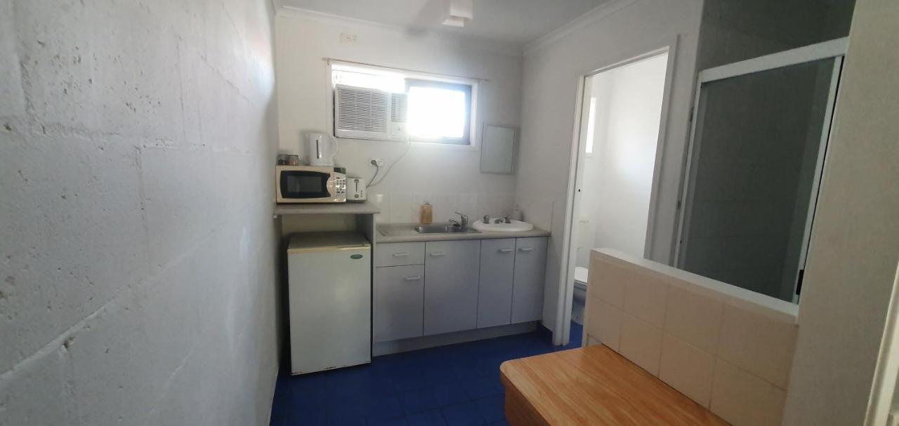 Bargara Motor Inn - Pet Friendly Extérieur photo